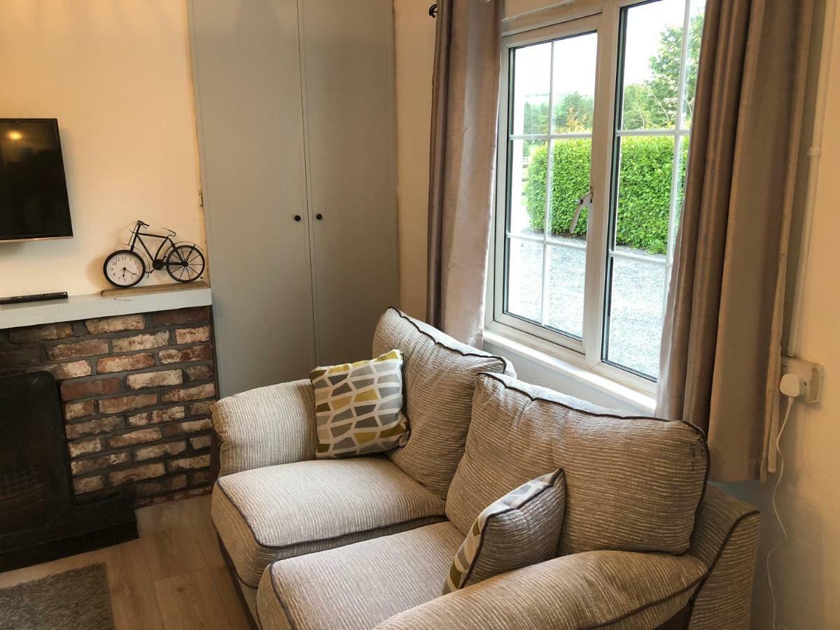 The Cottage Ballinaleucra Екстериор снимка